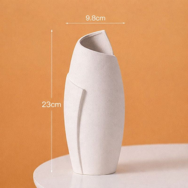 Vase décoratif moderne en céramique – Design élégant 23 cm