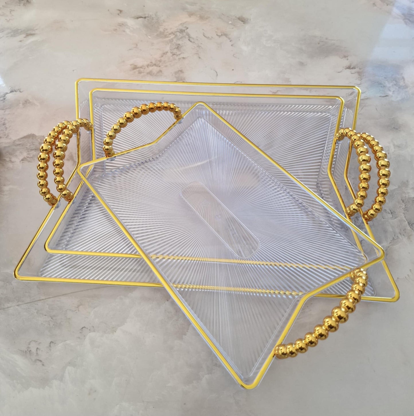 Lot de 3 Plateaux Transparents avec Manches en Perles Dorées