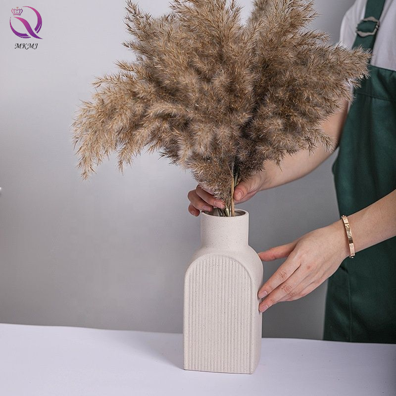 Vase décoratif moderne en céramique – Style nordique